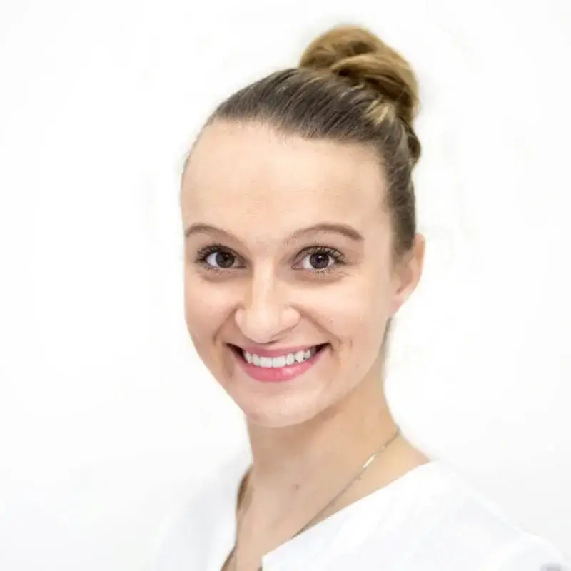 Dentální hygienistka Barča